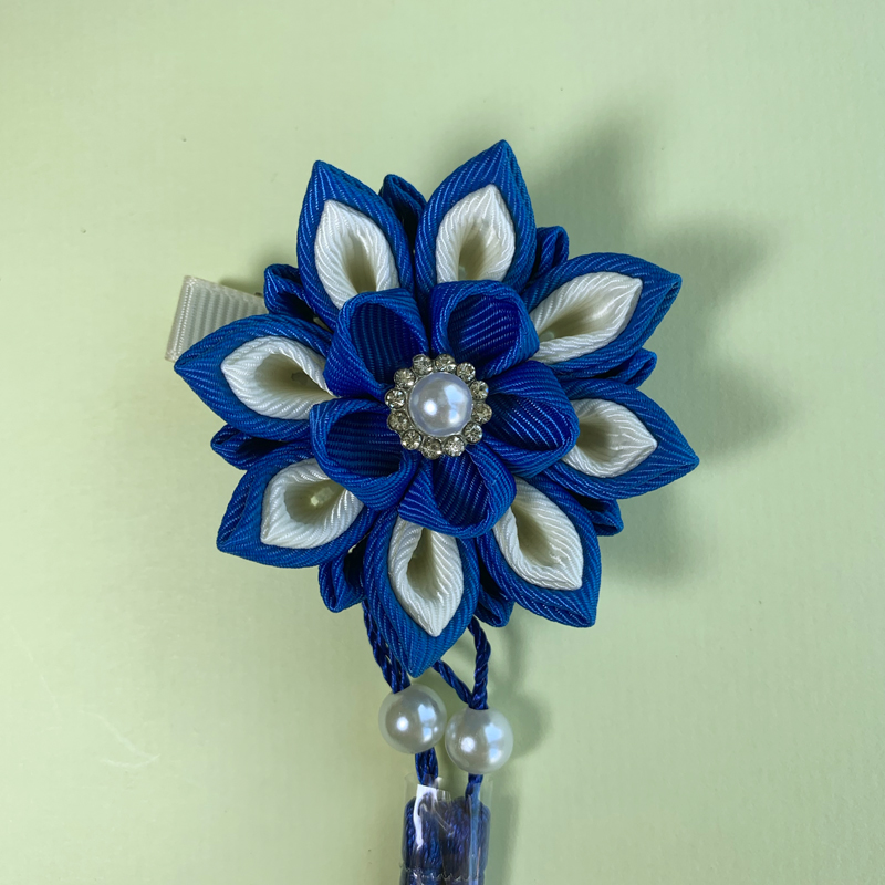 岡本商会 箱入 房付きフラワークリップ 青 かつら ヘアアクセサリー取り扱い美容商材サイト